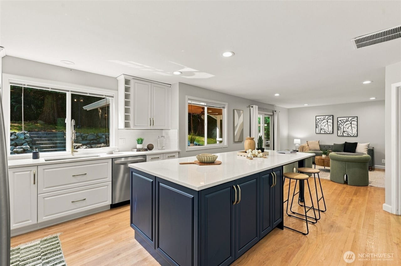 Kitchen island, Kevin W.'s home in Snohomish, WA